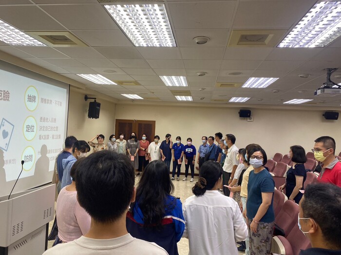 【點亮校園黑暗的角落-看見人際受傷的孩子 藝術學院教師知能研習】圖片